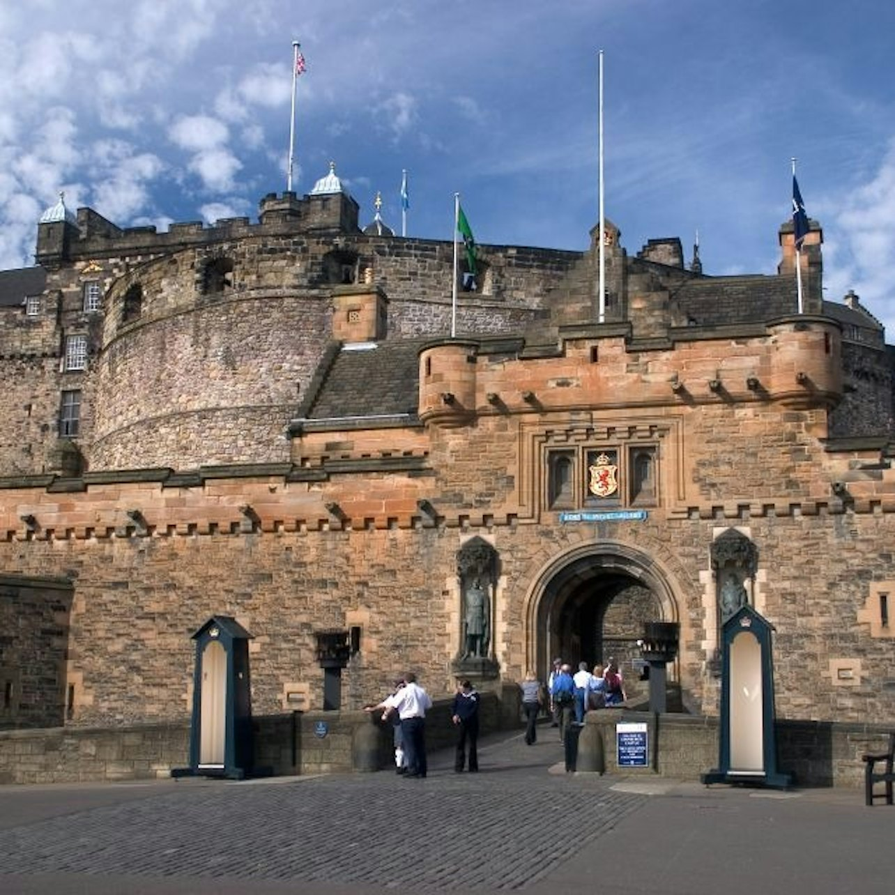 Edinburgh Guided Walking Tour with Edinburgh Castle Entry - Photo 1 of 8